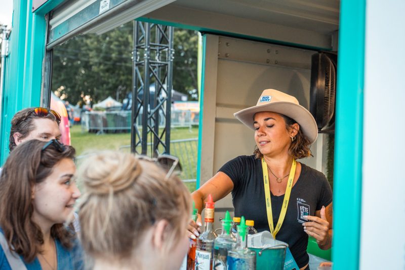 Benevoles-defilement-01