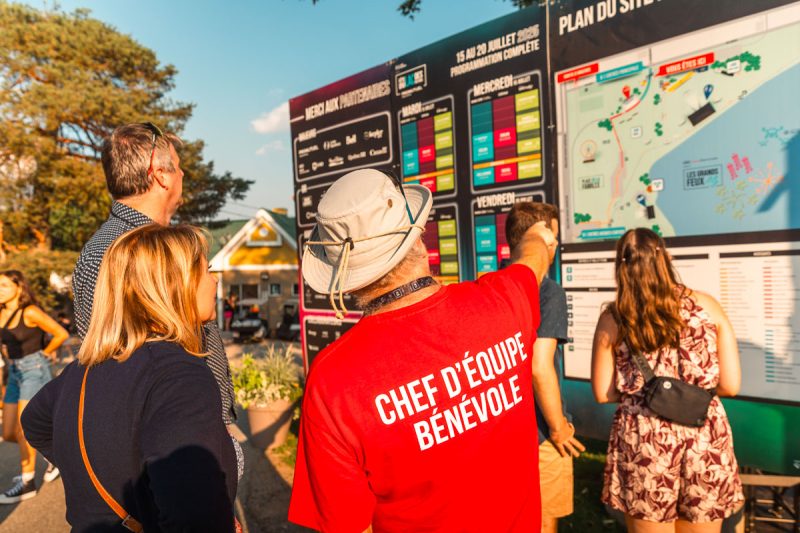 je-m-implique-defilement-01