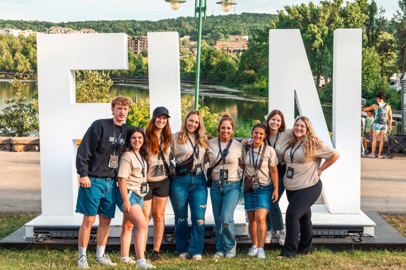 je-m-implique-defilement-04