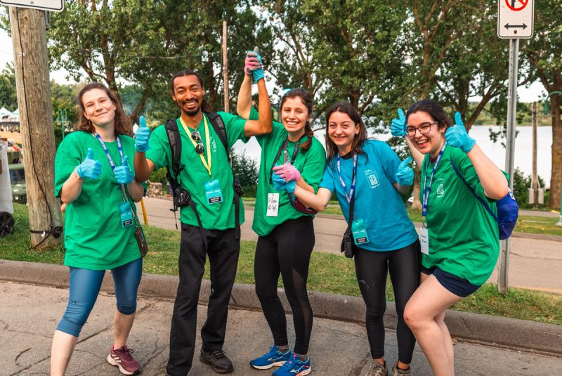 Benevoles-defilement-03